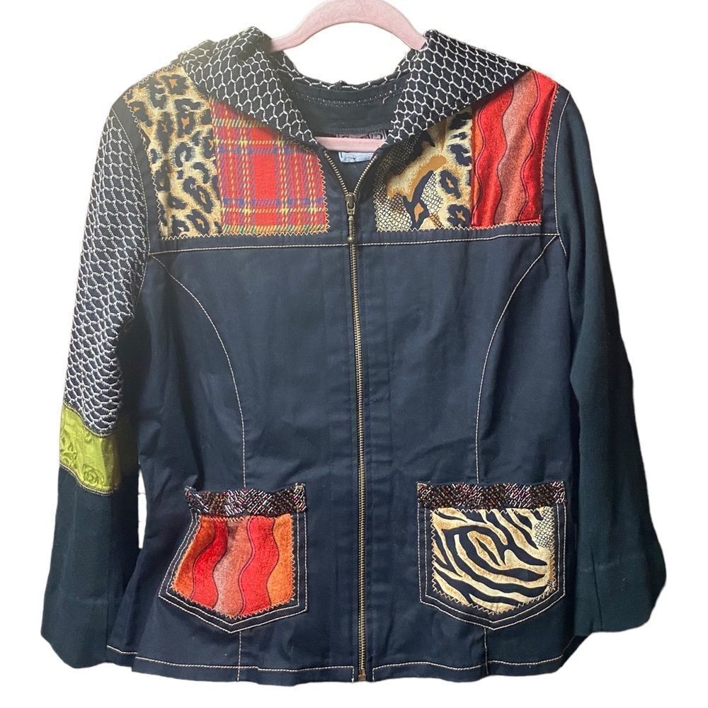 Surya Wms Sz Sm Black Animal Print Multi Color Patch Beaded Zip Up Hooded Jacket